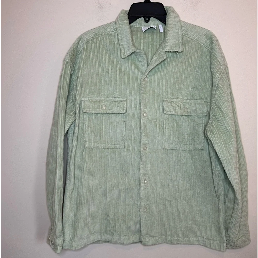 ASOS DESIGN 90s Oversized Chunky Cord Shirt in Pastel Green Size M
